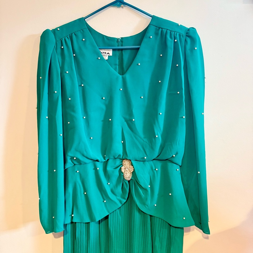 Vintage 1980s Semi-Formal Pearl Detail Dress - Picture 3 of 8
